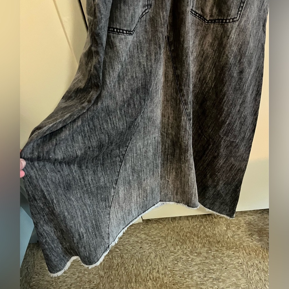 EASEL DENIM DRESS - Picture 6 of 10